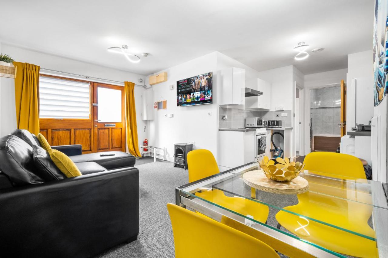 Broadway Suite - Newly Refurbished Stylish Apartment With Free Private Parking - Great Location Бирмингем Экстерьер фото